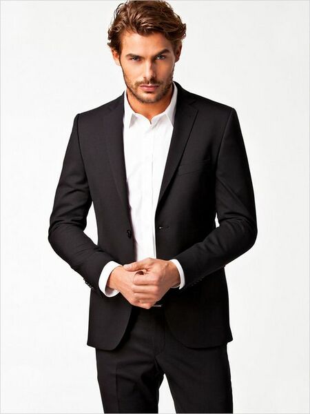 File:August Dean 3.jpg